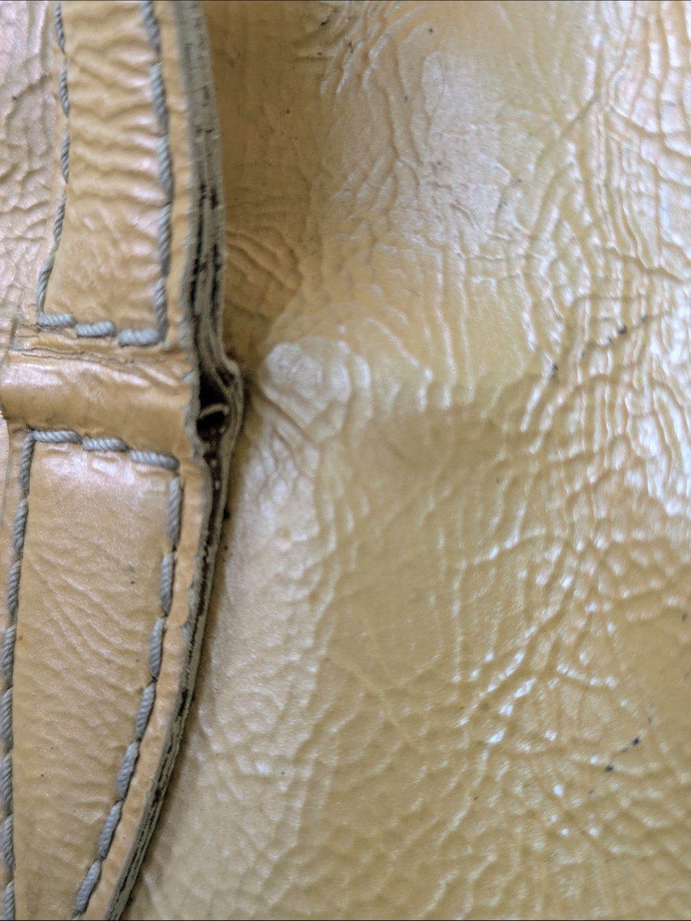 Yves Saint Laurent YSL Camel Beige Patent Leather Tote Bag Authentic - Picture 13 of 16